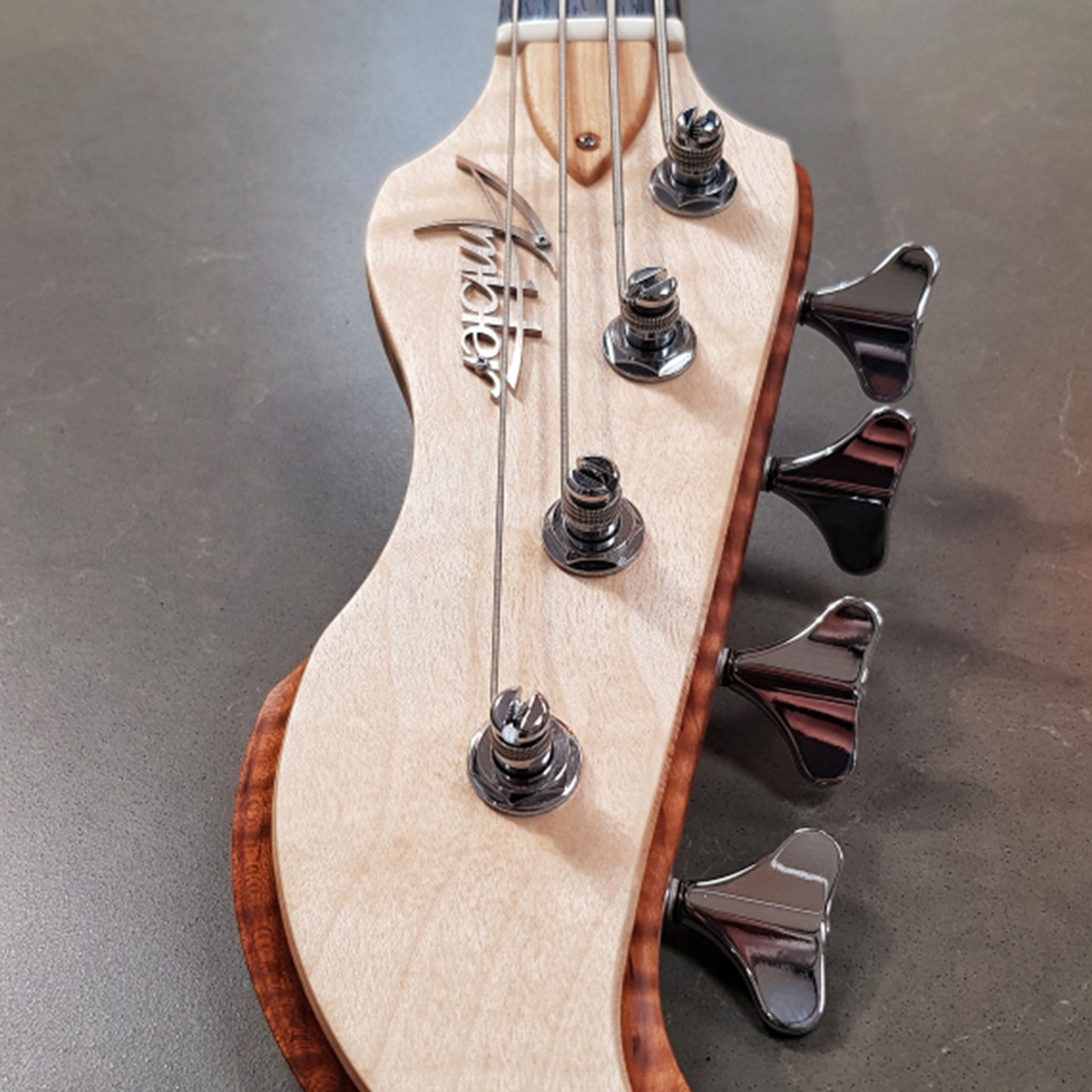Adonis-Bass-09