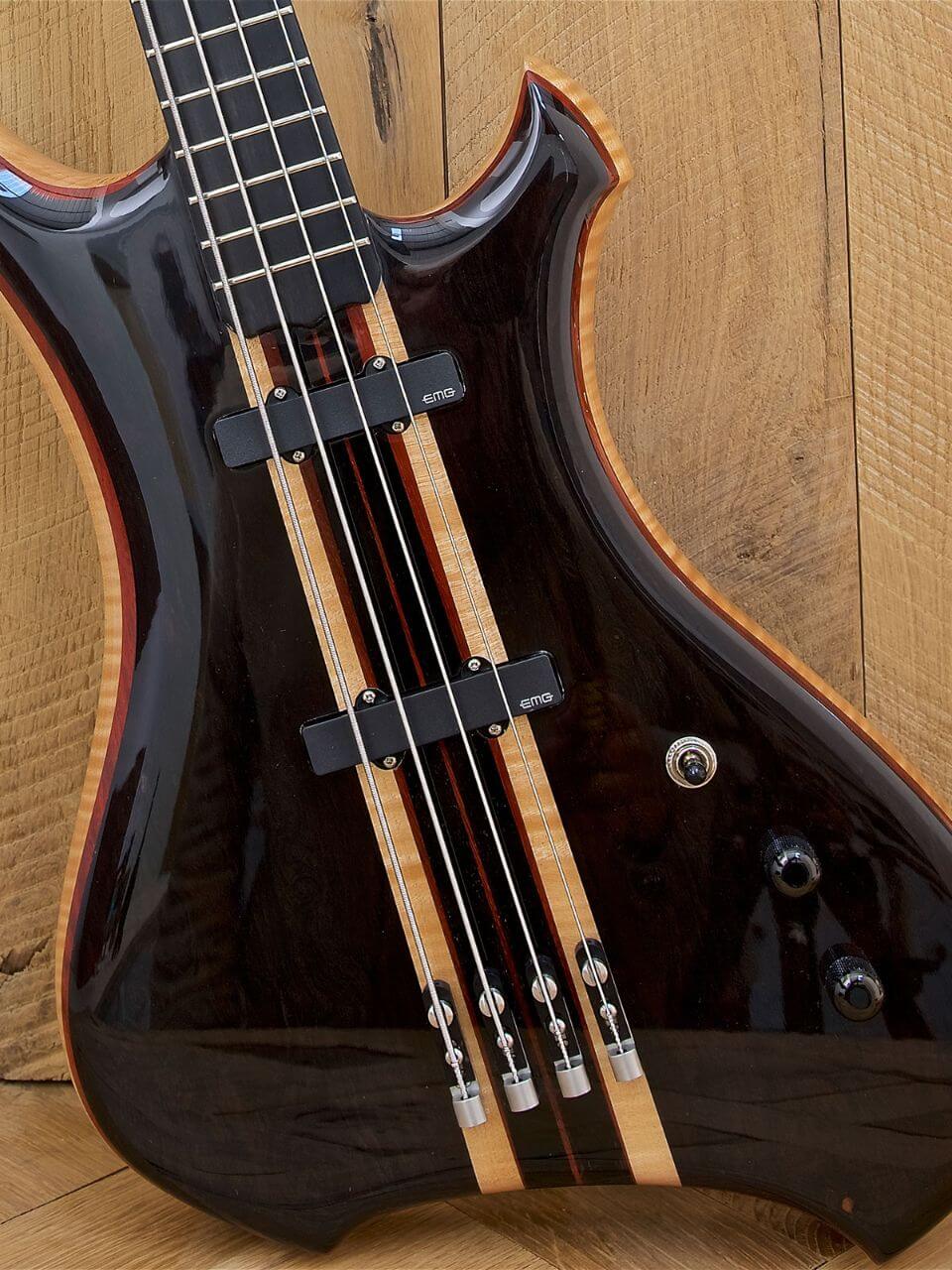 Hell-Raiser-Bass-2